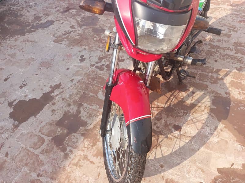 Honda proider 100cc red color 3