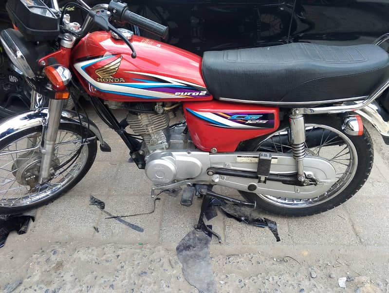 Honda CG 125 Urgent For Sale | Honda In Bikes | Total Geniune 2