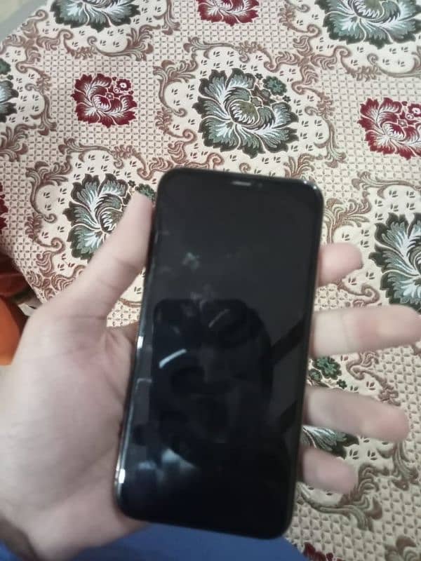 iphone xs non PTA no open no repair 5