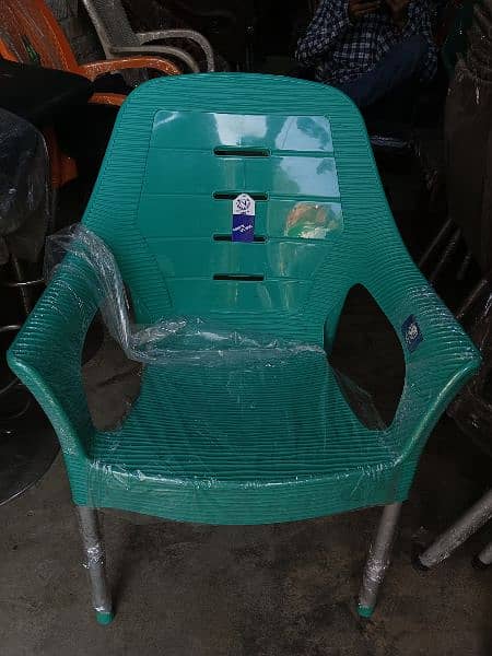 Plastic Chairs Table And Chairs Plastic Dining Chair ChairsO3321O4O2O8 1