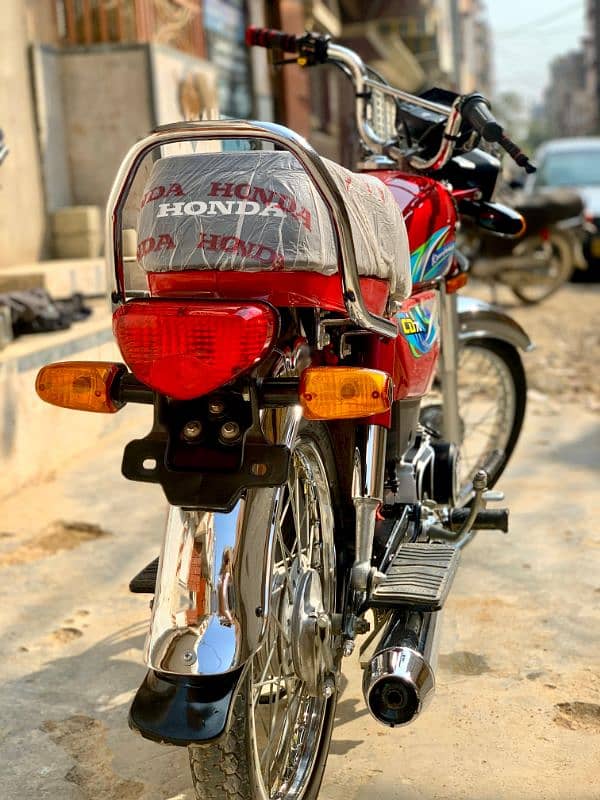 Honda CD 70 10