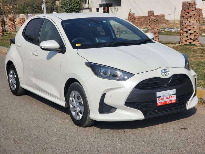 Toyota Yaris 2022 G Limited Digital Odometer Better than City Swift 8