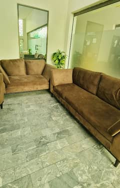 Very Comfartable Sofa Set