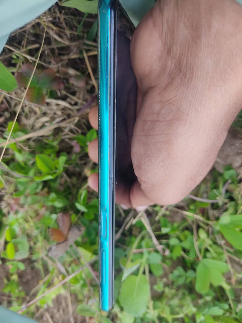 Xiaomi Redmi Note 9 Pro 4