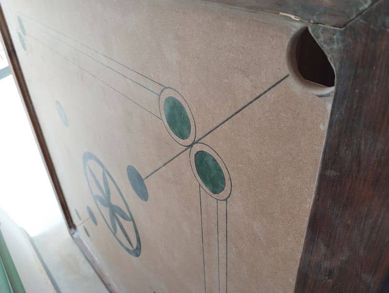 Carrom board 3