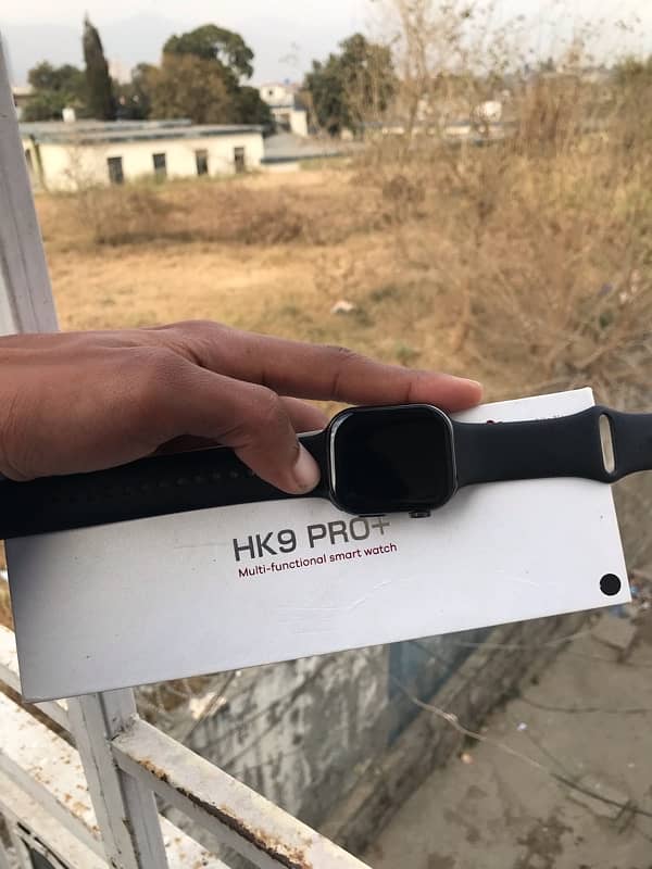 WATCH HK PRO PLUS FOR SALE !! LESS USED 1