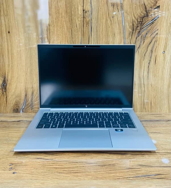 Hp EliteBook 840 G9 i7-12th Gen 16Gb Ram 512Gb SSD 2