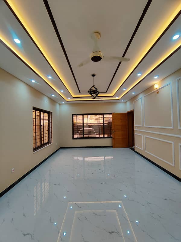 Kanal Ground Portion Available. For Rent in G-15 Islamabad. 3