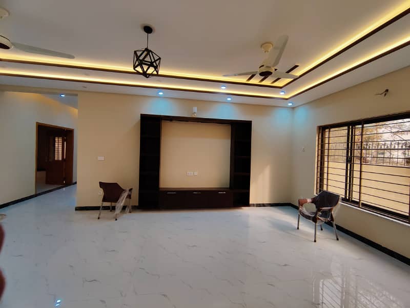 Kanal Ground Portion Available. For Rent in G-15 Islamabad. 9