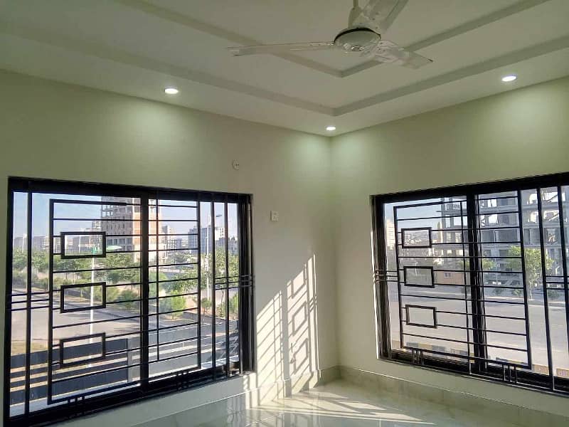 Very Prime Located Neat Clean 2 Bed Portion Available For Rent in Gulraiz 6