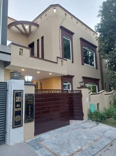 5.33 Marla House Ali Block Bahria Town