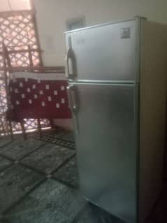 dawlince fridge midym saize good work 03135100145