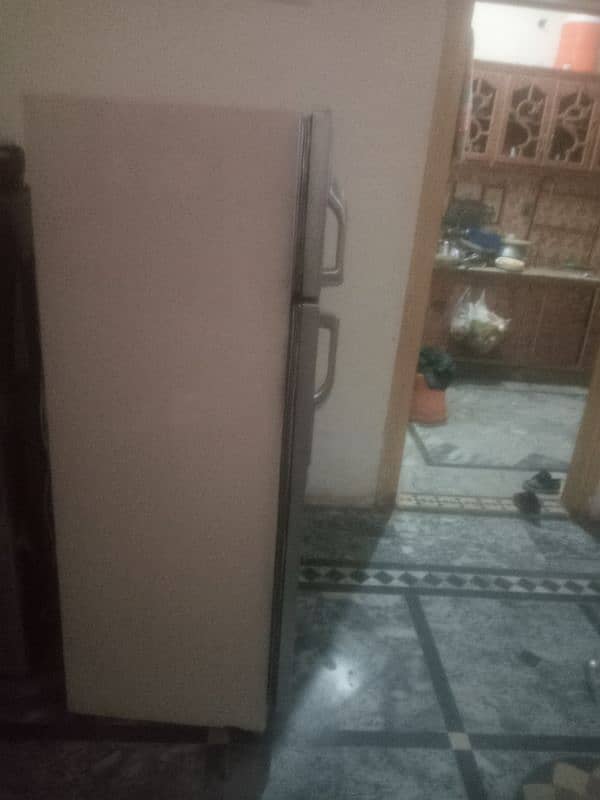 dawlince fridge midym saize good work 03135100145 2