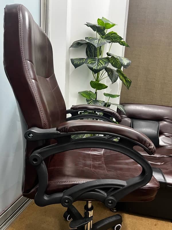 Executive Chair - Office Use 4