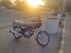 Honda 125 is num 03084199803