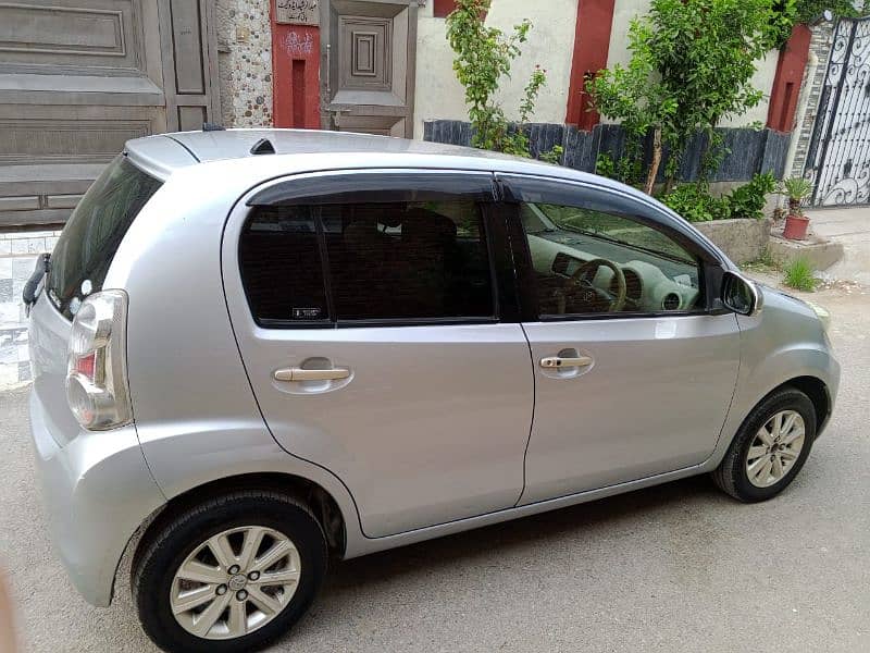 Toyota Passo 2010 1