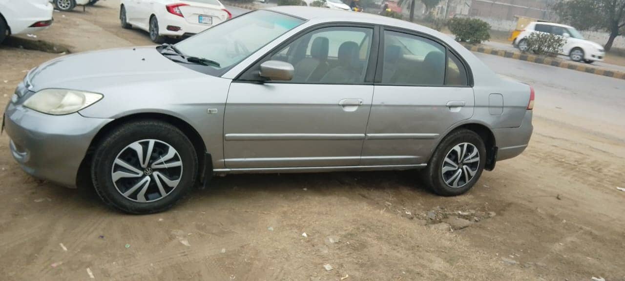 Honda Civic EXi 2005 2