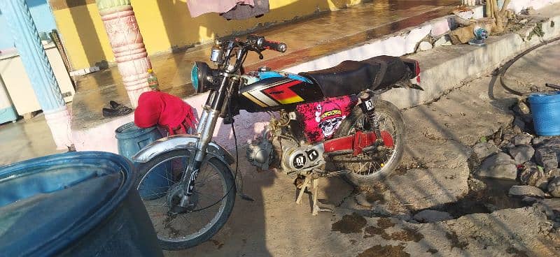 zxmco bike 4 sale in v. good condition urgent need cash read ad plz 1