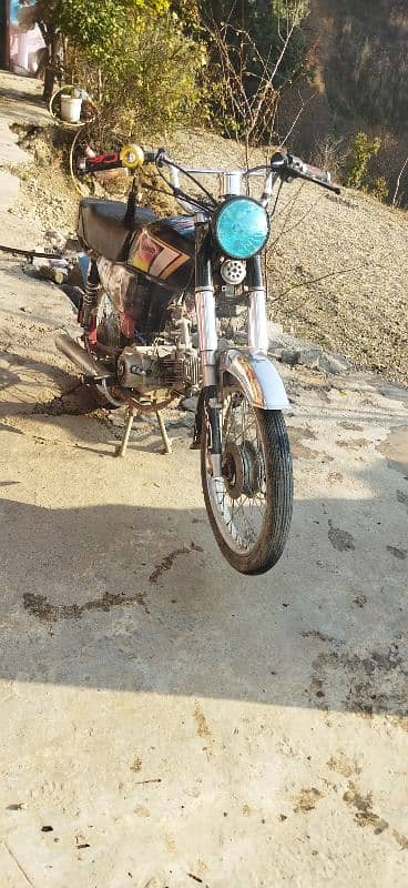 zxmco bike 4 sale in v. good condition urgent need cash read ad plz 2