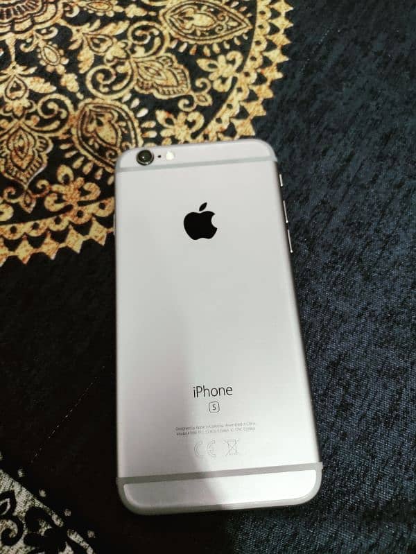 iPhone 6s 16GB non PTA 2