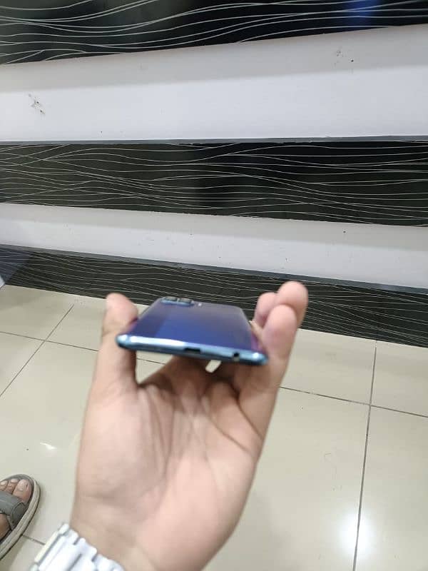 oppo f17 pro 3