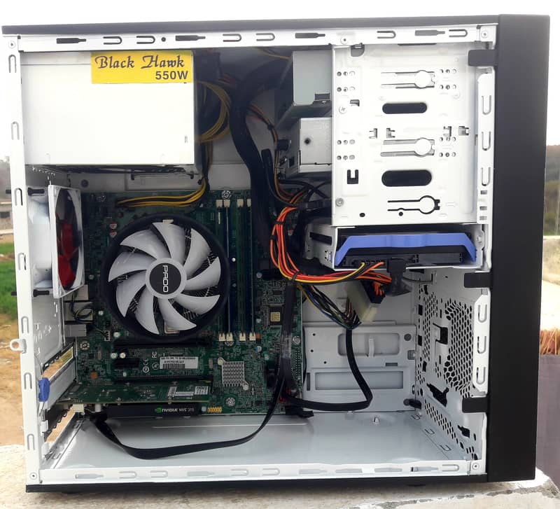 Lenvo ThinkStation [core i7 4gen] Exchange 10