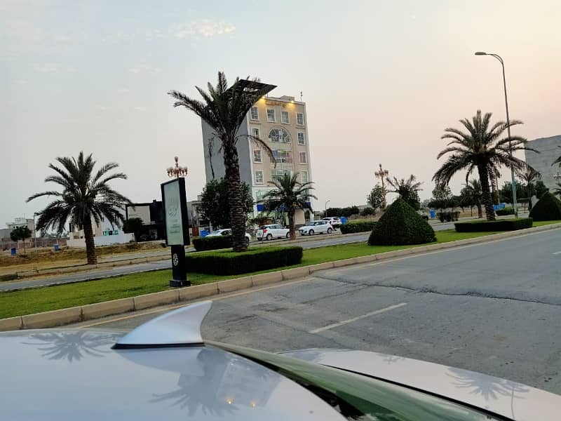 5 Marla Facing Park Plot For Sale in E Block Phase 2 Bahria Orchard Lahore. 14