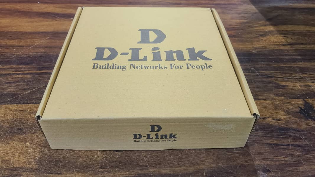 Dlink DIR-1960 EXO AC1900 Smart Mesh Gigabit Router (Branded Used) 1