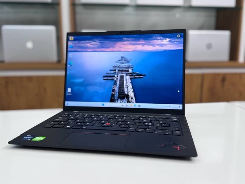 X1 Carbon 13th Generation Core i7 -32GB Ram - 512GB Nvme 0