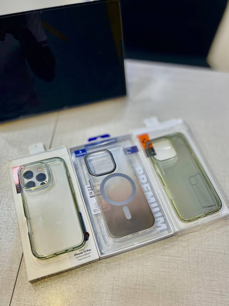 IPHONE 16PRO COVERS 0