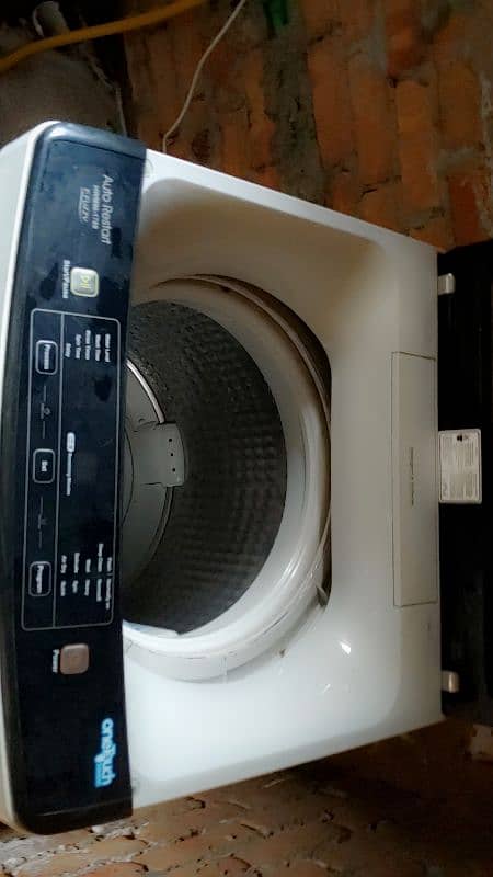 9 pound. haier automatic machince 10,by 9 condition 2