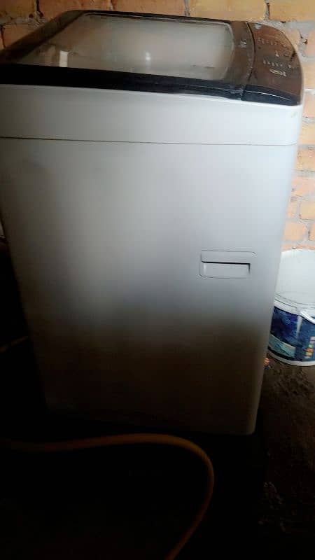 9 pound. haier automatic machince 10,by 9 condition 3