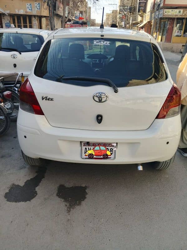 Toyota Vitz 2009 1