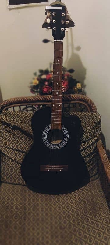 Acoustic guitar for sale 0