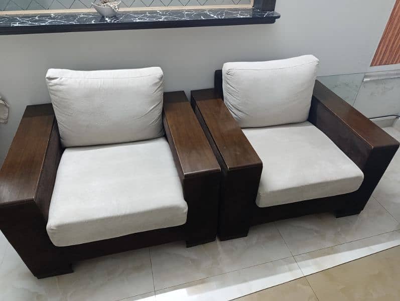 5 seater Sofa For Sale 1