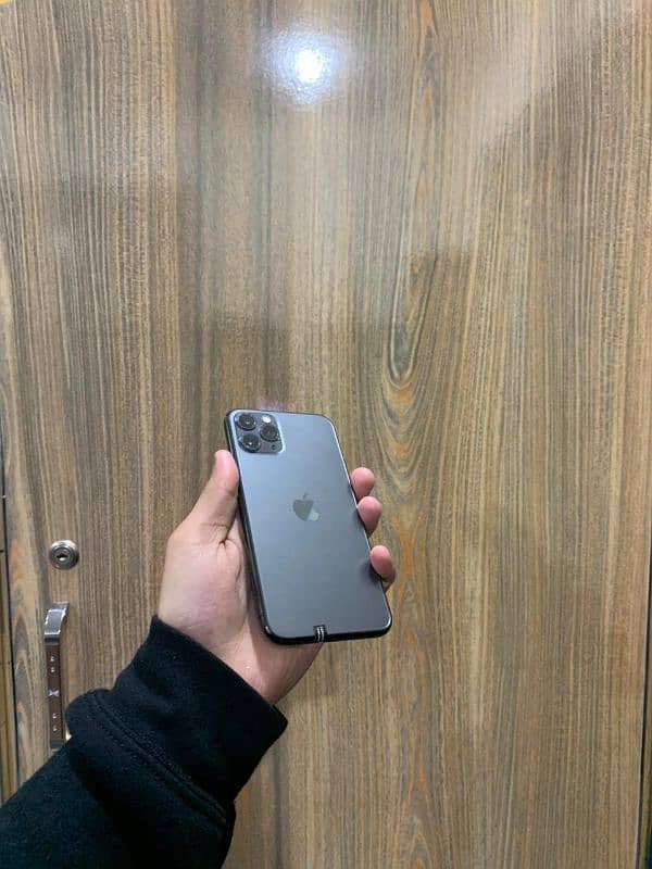 Iphone 11 pro 1