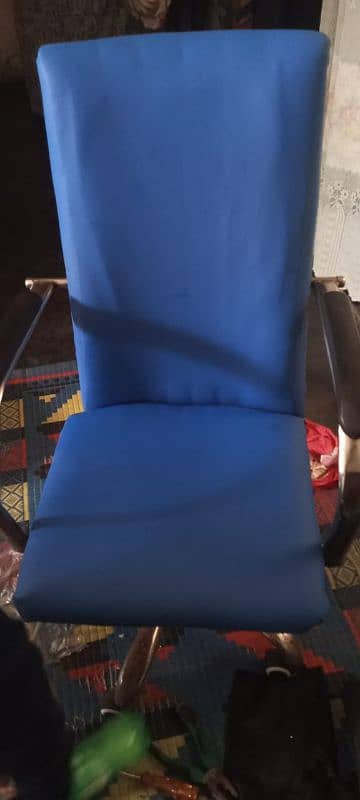 new poshesh heavy chairs total 16 chairs 0