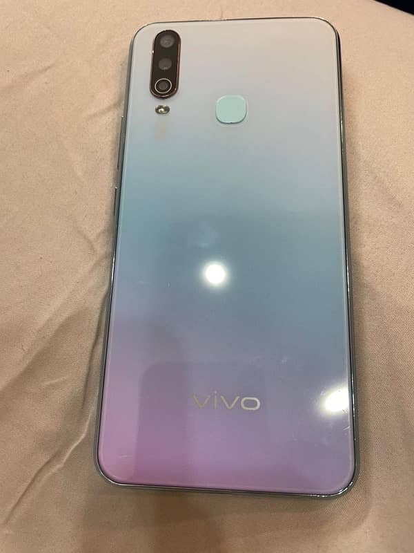 vivo Y17 8/256 3