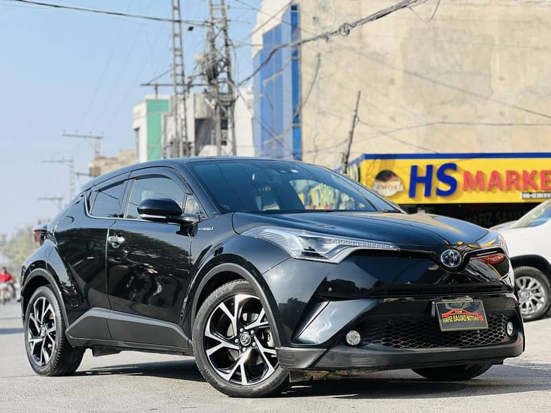 Toyota C-HR 2018 1