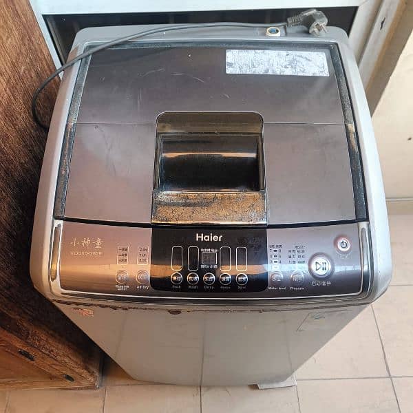 Fully automatic Used Washing machine in good condition 3