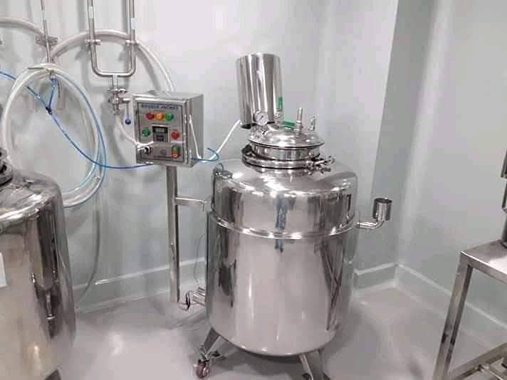 SS stainless steel /  liquid mixer tanks /  powder riban mixer. 3