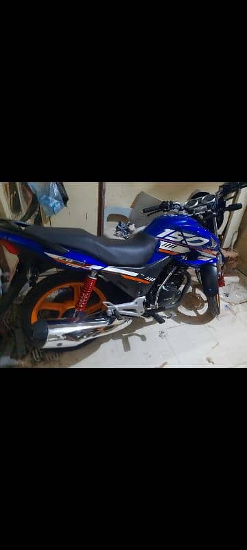 honda cb 150 10x10 condition 0 meter condition  only Applid 1