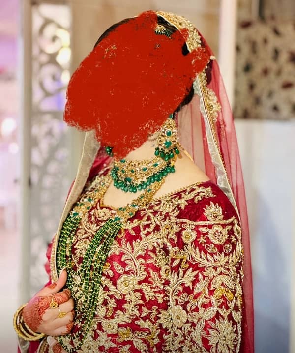 bridal lehnga 0