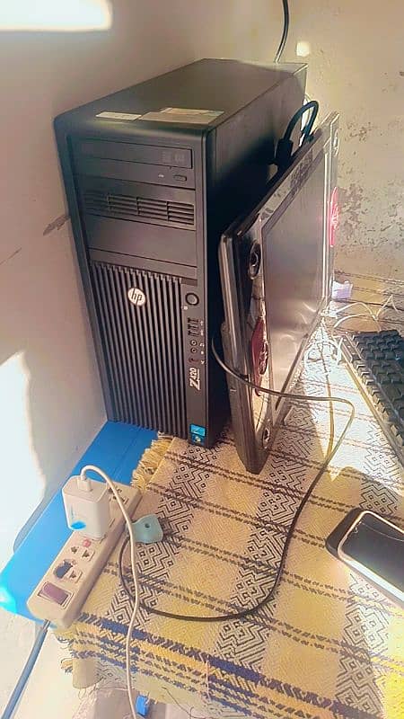 HP Z420 Gaming PC / Whatsapp 0312/7647/749 0