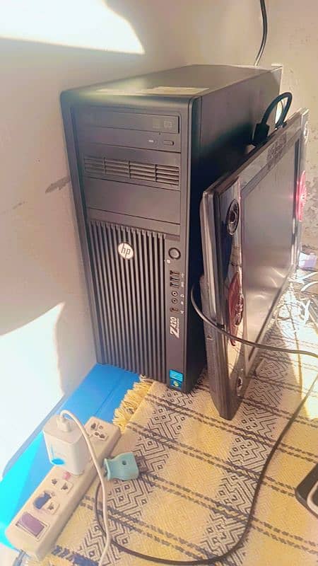 HP Z420 Gaming PC / Whatsapp 0312/7647/749 1