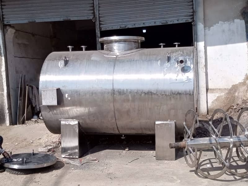 SS stainless steel / liquid mixer tanks / powder riban mixer. 0