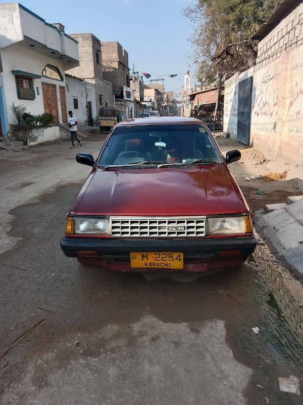 Nissan Sunny 1986 4