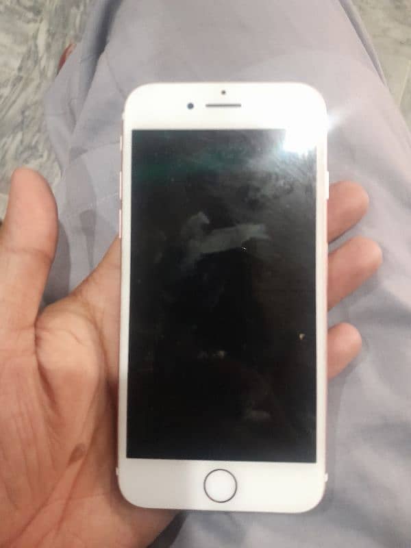 IPHONE 7 FOR SALE NON PTA 6