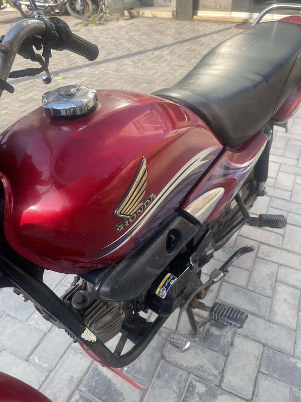 honda pridor 100 CC for sale total genuine seal pack engine 4