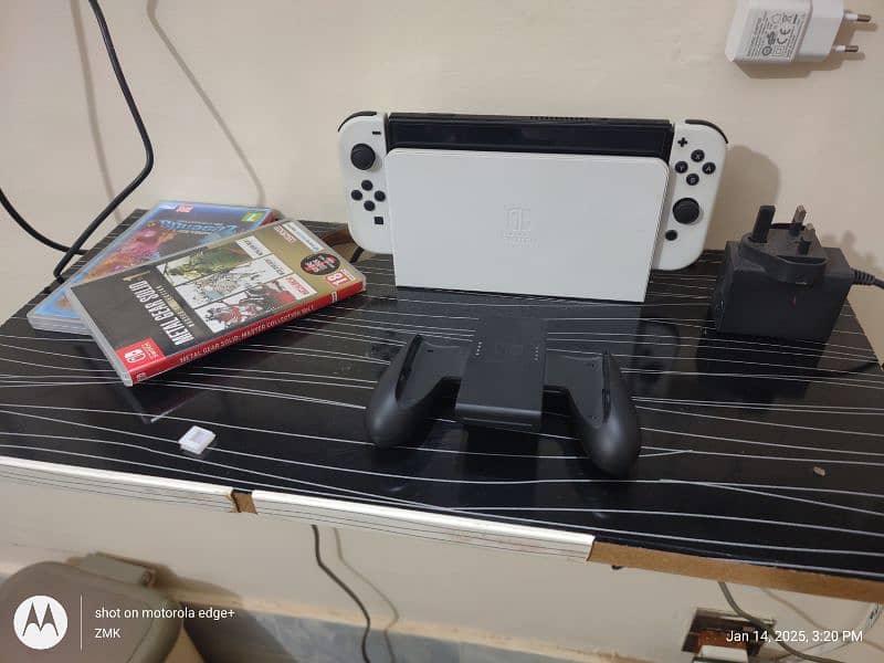 Nintendo Switch OLED 0